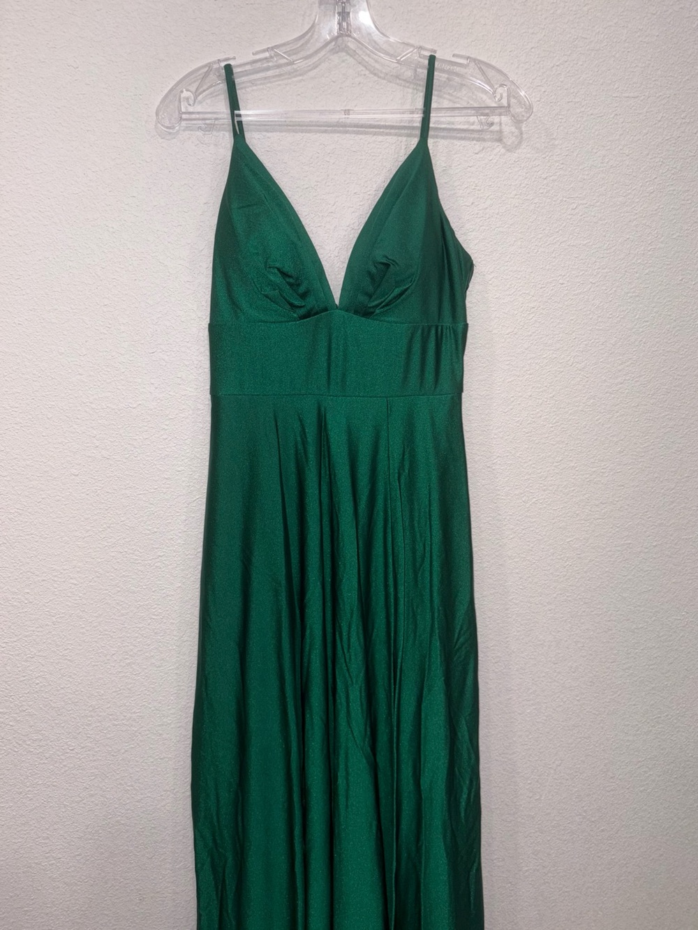 Emerald Green Spaghetti-Strap Prom Gown